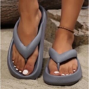 Chunky Flip Flops, grey, summer, SHEIN, nwot